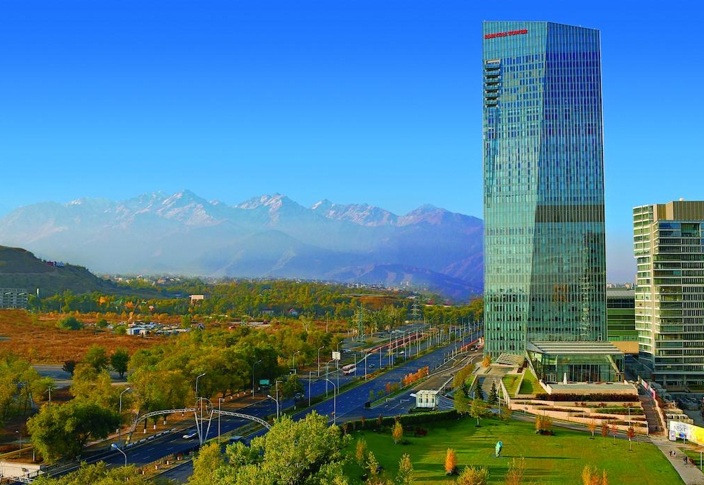 The Ritz-Carlton, Almaty  отметил 6-летие